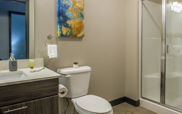 FRONTDESK Flashcube Apts Downtown Kansas City