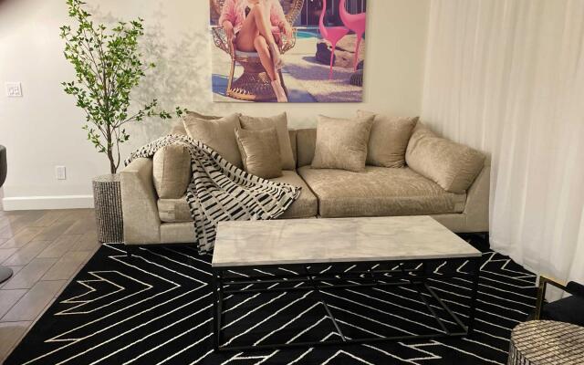 Jacuzzi and Park Bliss by HomeSlice stays