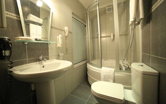 Tria Elegance Istanbul