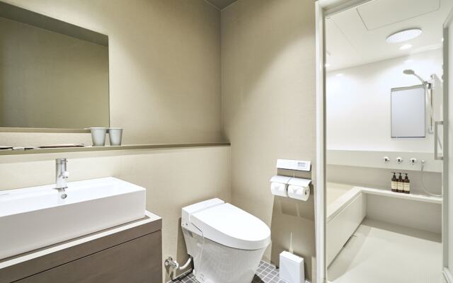 Отель The Reign Hotel Kyoto