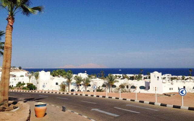 Studio in Sharm El Sheikh Resort, With Wonderful sea View, Shared Pool, Enclosed Garden - 200 m From the Beach