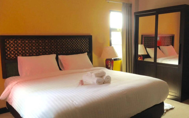 Mulberry House Korat