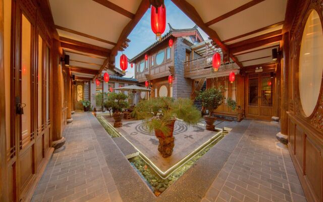 Lijiang Happyland Inn