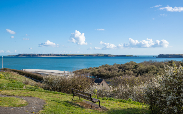 Apartment 8 Waterstone House - Luxury Apartment Sea Views Pet Friendly