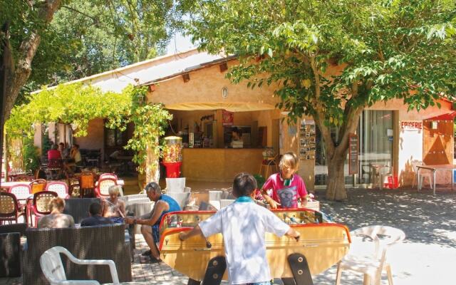 Camping Domaine De Chanteraine