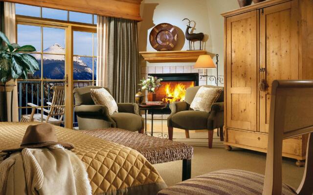 The Lodge & Spa at Cordillera