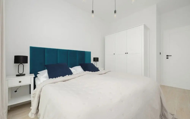 Herbu Oksza Apartment Warsaw by Renters