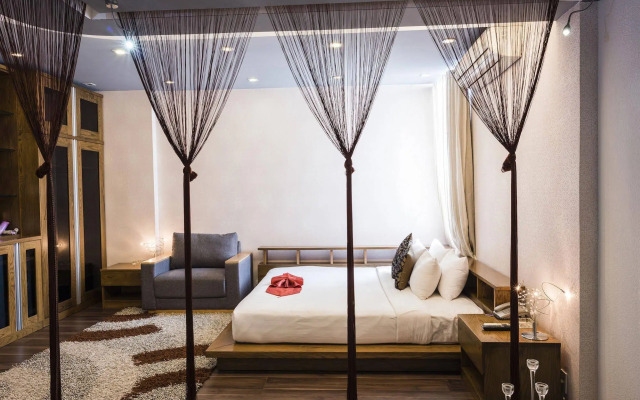 Valentine Hotel