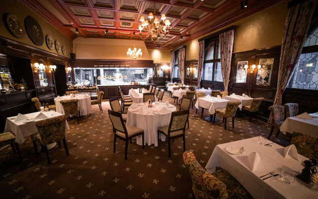 Hotel Bristol