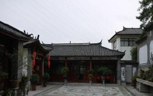 Lijiang Xinle Inn
