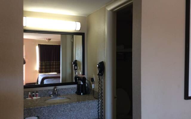 Super 8 Chattanooga/East Ridge