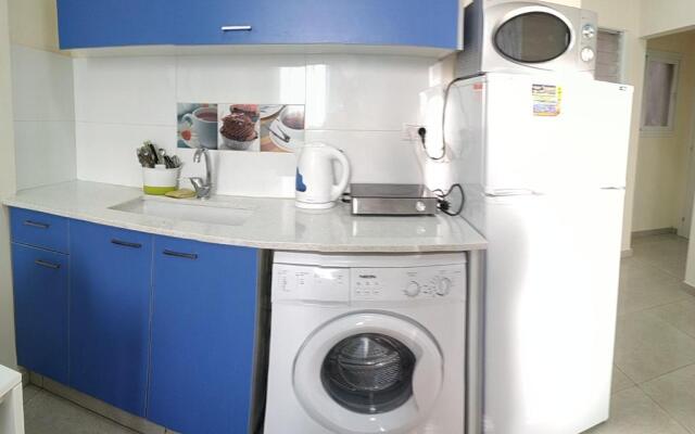 Short Term Apartment Tel Aviv Bat Yam 411