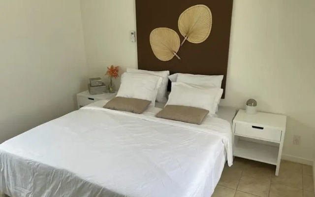 3 Bed Villa Sleeps 5 With Pets & Enclosed Garden