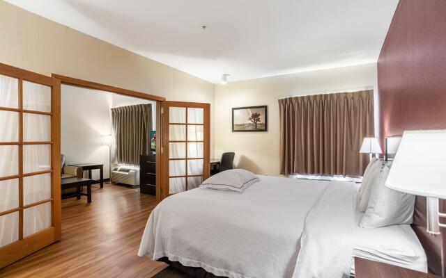Red Roof Inn PLUS+ Tempe - Phoenix Airport