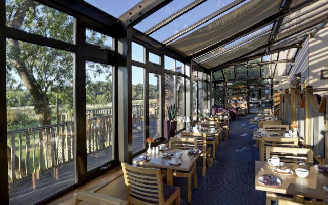 Passage House Hotel
