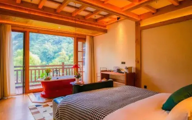 Jiuru Mountain Nomanbao Life Scene Hotel
