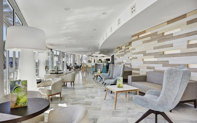 Grupotel Acapulco Playa - Adults only