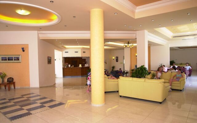 Blue Aegean Hotel & Suites