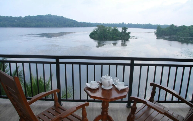 Sanu Lagoon Resorts&Spa