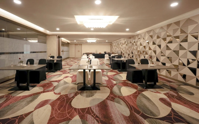 Zip By Spree Hotels Surat