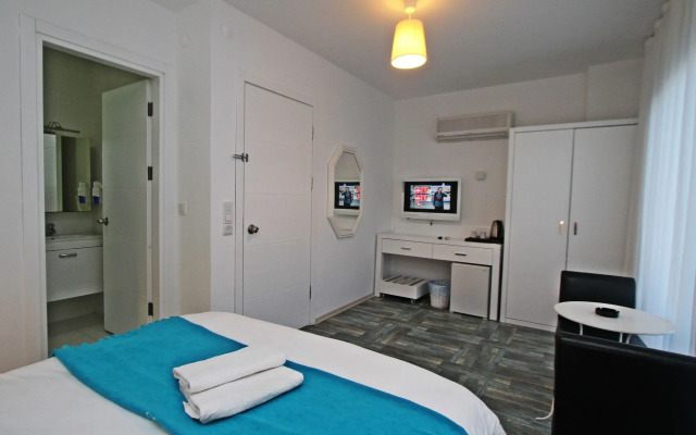 Larimar Boutique Hotel