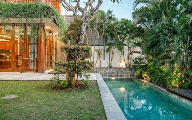 Bale Gede Luxury Villas by Moria