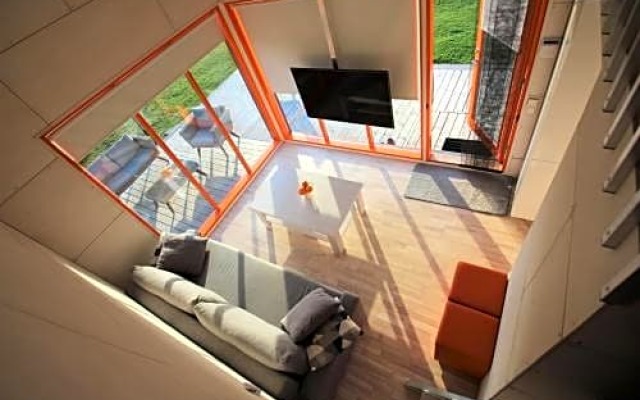 TAMULA Cube House