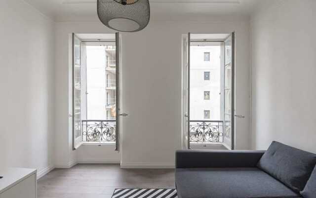 Superb bright and spacious apt in Marseille