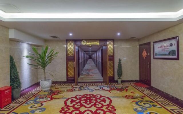 Lingui Hotel (Guilin Railway Station)