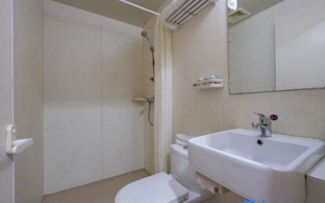 Grace Inn Chain Hotel (Linyi Tongda Road Wang Xizhi Former Residence) – Bathroom – Linyi