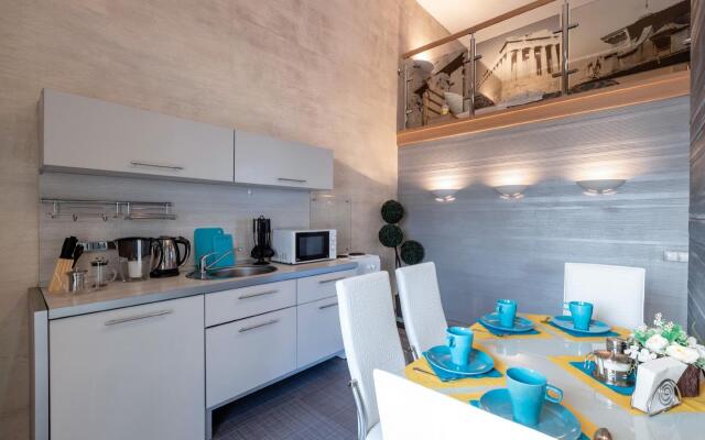 Пять звезд на Ленина 24