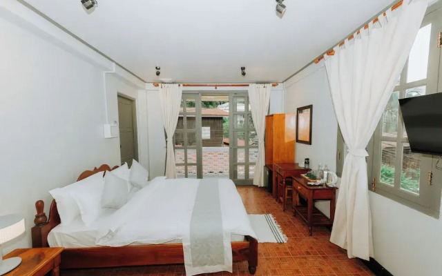 Samailaos Residence