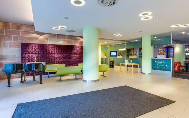 NOVINA HOTEL Wöhrdersee Nürnberg City