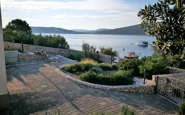 Tih - 20 m From sea - A1 Ruzmarin
