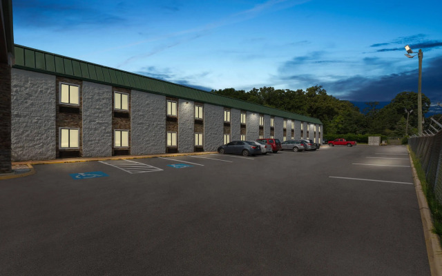 Quality Inn Hixson - Chattanooga