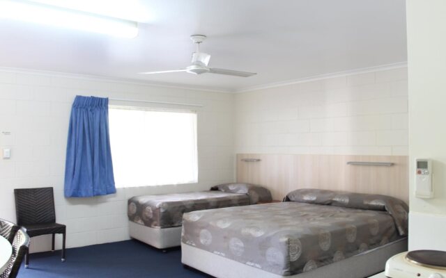 Mango Tree Motel