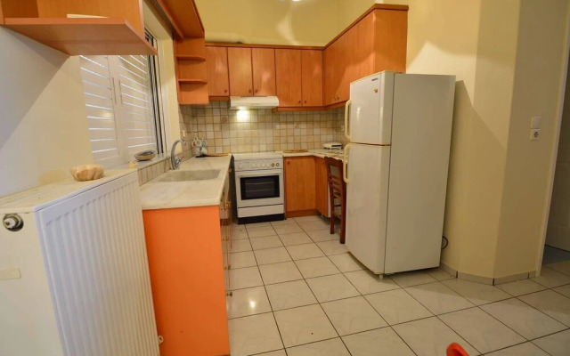 Mara's Apartments