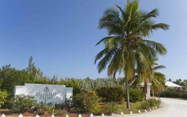 Emerald Palms Resort