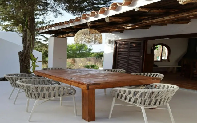 Holiday Villa With Pool