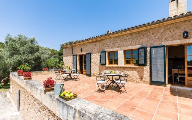 Residence by G Cas Comte