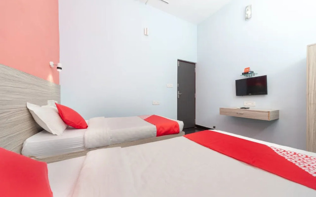OYO 16117 Grace Residency