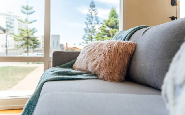 Once Upon a Tide - Wifi - Nespresso - Netflix