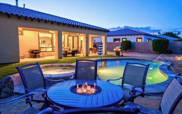 Luxury Resort Style Living w/ Pool & Jacuzzi
