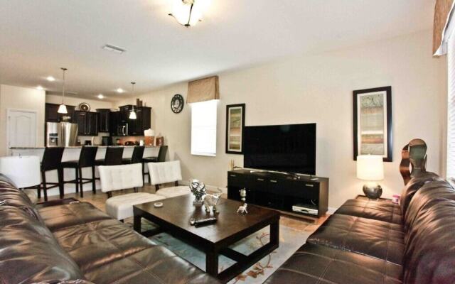 1473 Myrtlewood Street 8 Bedroom Home