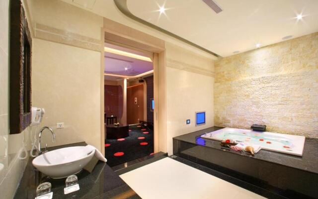 Amain Boutique Motel Tucheng