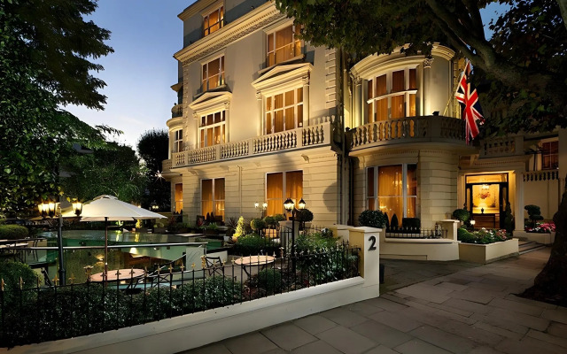 Colonnade Hotel London
