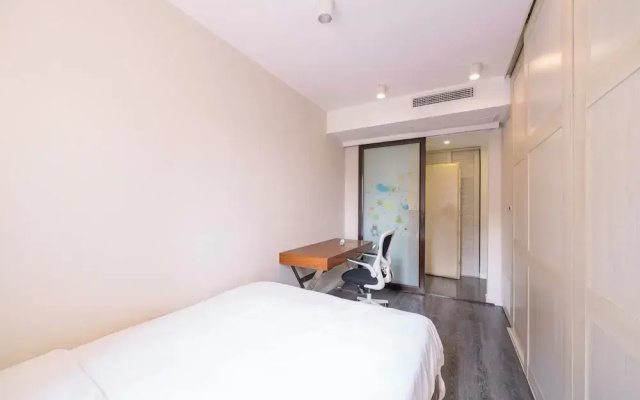 Tyms Luxury 3BR 2BA APT Riverside