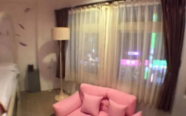 Stay In Bed Hostel