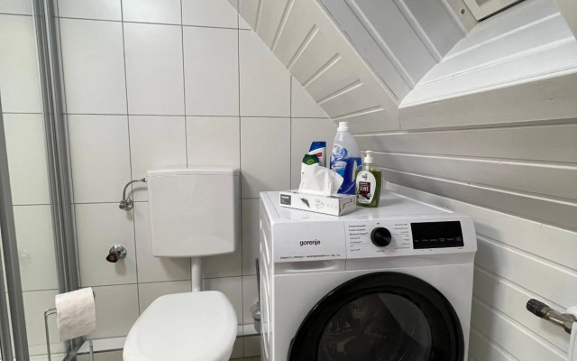 Wohlfühl Loft - Seenähe, Netflix, Boxspringbett, Küche