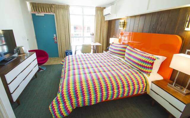 Mother Earth Motor Lodge